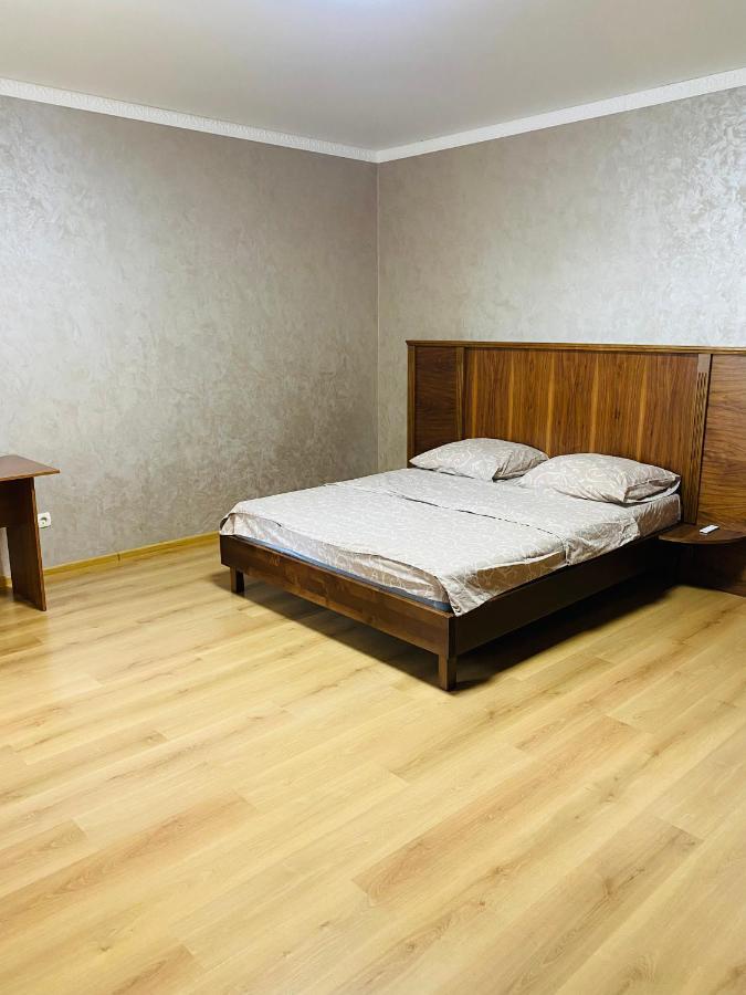 Ogienka 2B, Center Lutsk Daire Dış mekan fotoğraf