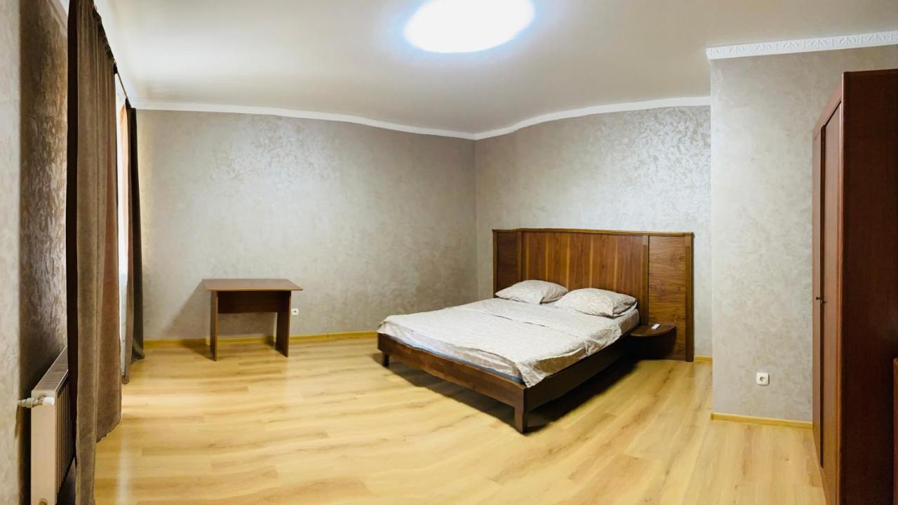 Ogienka 2B, Center Lutsk Daire Dış mekan fotoğraf